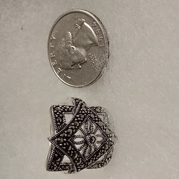 Silver ring size 9 - Picture 5 of 5